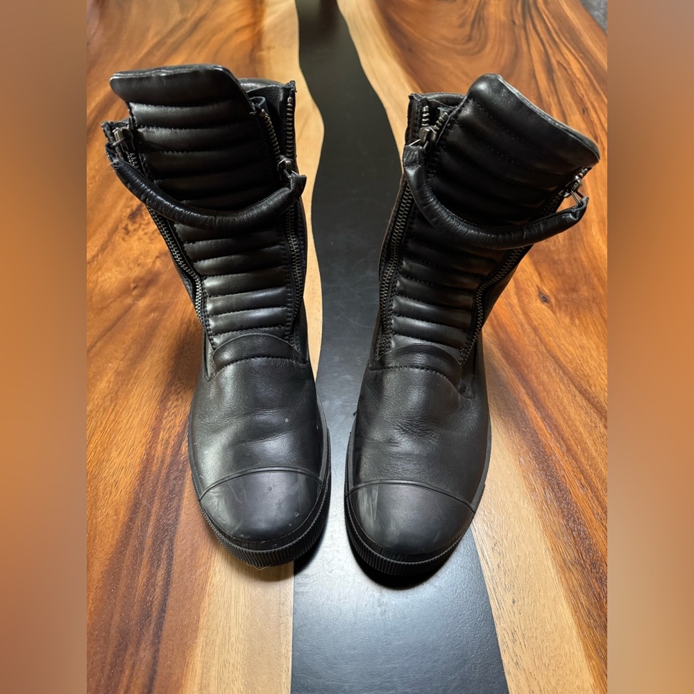 Marcella Black Leather Zipper Boots